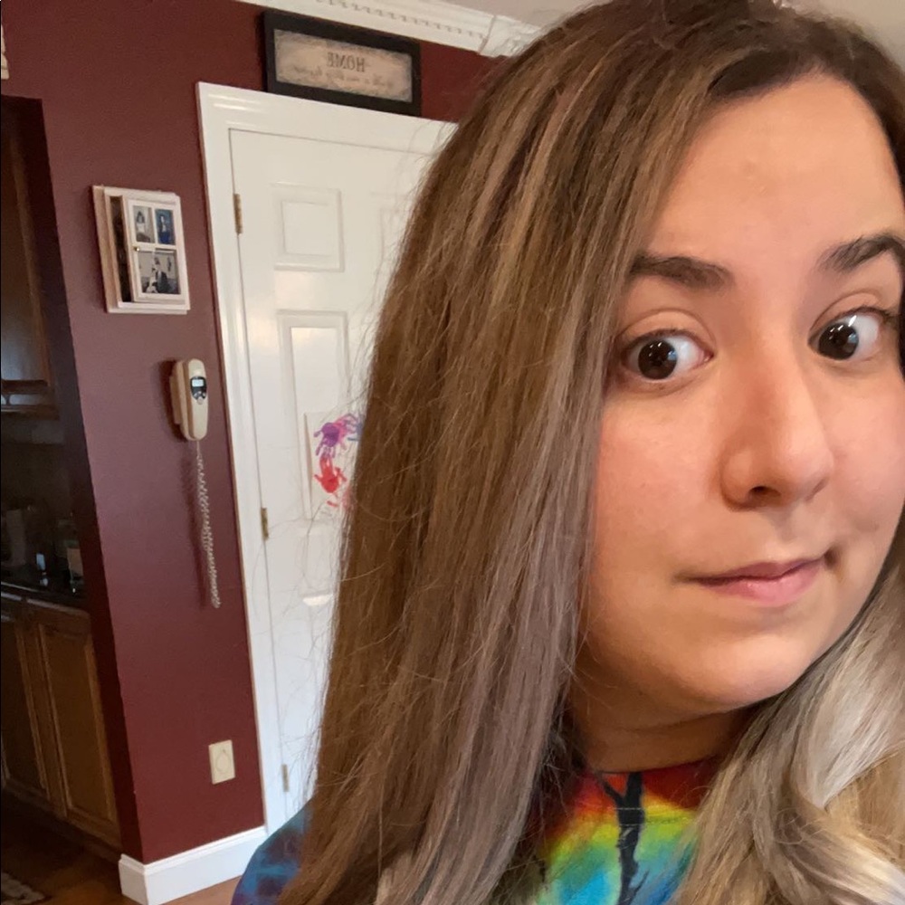 Meet your Posher, Tay